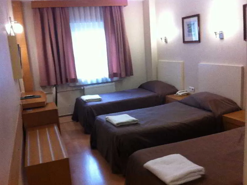 Grand Ons Hotel Isztambul